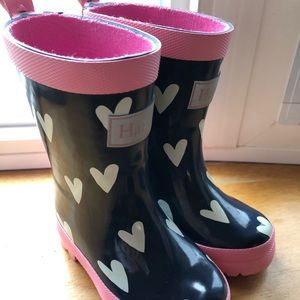 Hatley Rainboots. Blue with hearts